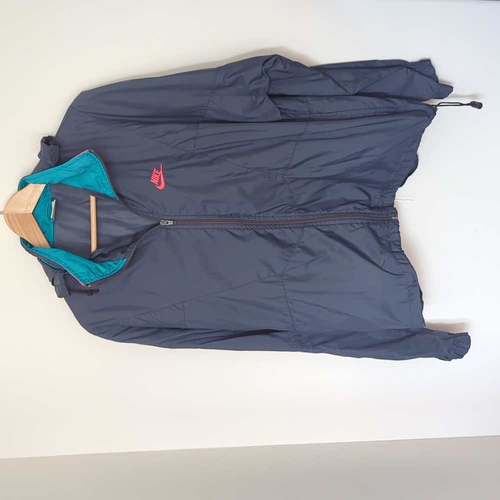 Vintage hooded Nike windbreaker